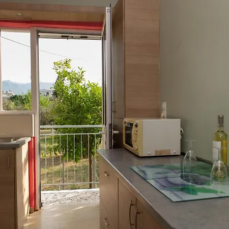 πιθοσ ενοικιαζομενη κατοικια Holiday home *